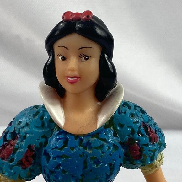 Disney Snow White Popcorn Glitter Skirt Figurine Spiral Nightlight 11” - Picture 2 of 7